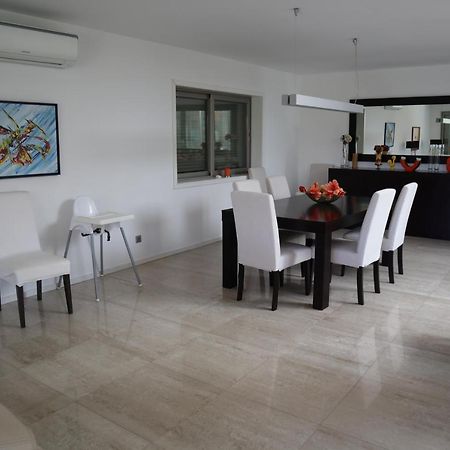 Villa Dos Salgados, 5Bdr, Beach Front, Near Salgados Golf Club Guia  Eksteriør bilde