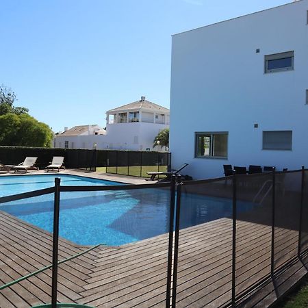 Villa Dos Salgados, 5Bdr, Beach Front, Near Salgados Golf Club Guia  Eksteriør bilde