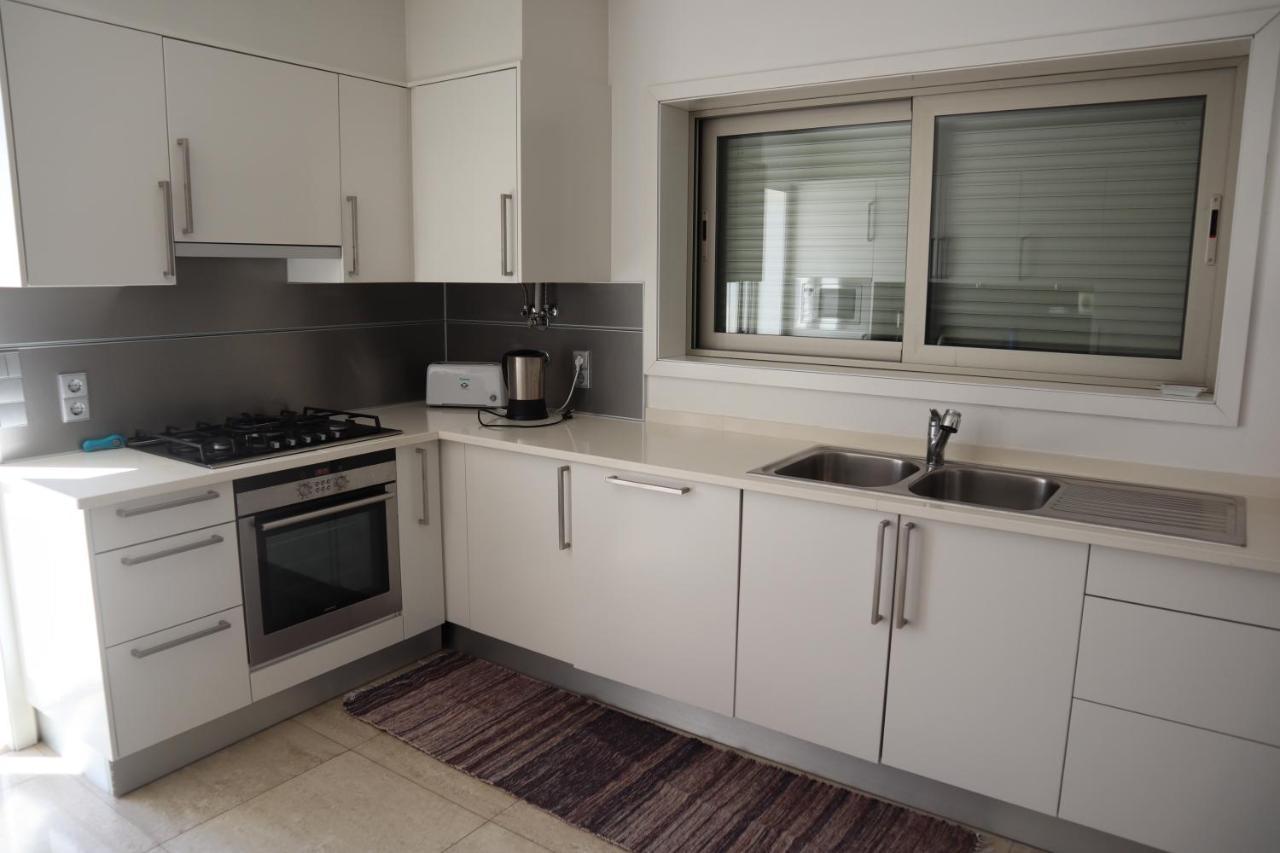Villa Dos Salgados, 5Bdr, Beach Front, Near Salgados Golf Club Guia  Eksteriør bilde