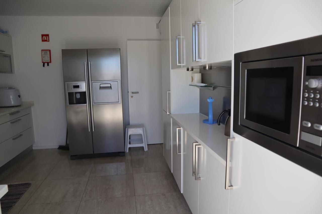Villa Dos Salgados, 5Bdr, Beach Front, Near Salgados Golf Club Guia  Eksteriør bilde